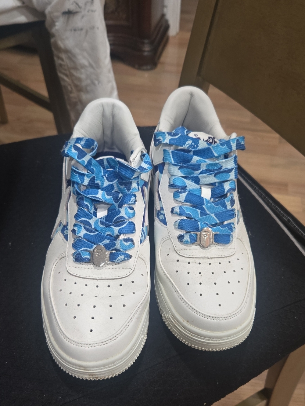 White Men's Sneakers with Blue Patterned Laces